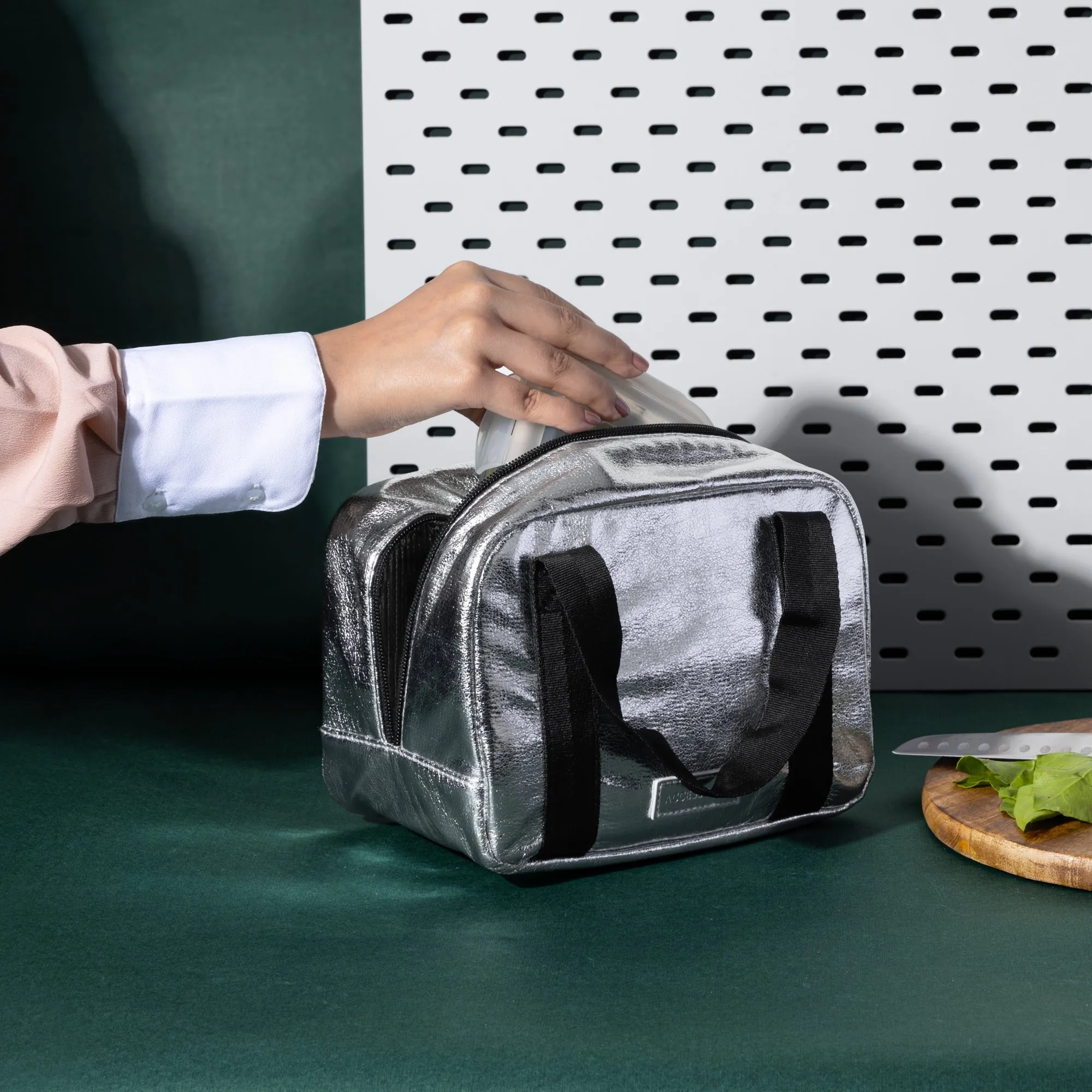 Accessorize London Women's Silver Metallic Lunch Bag