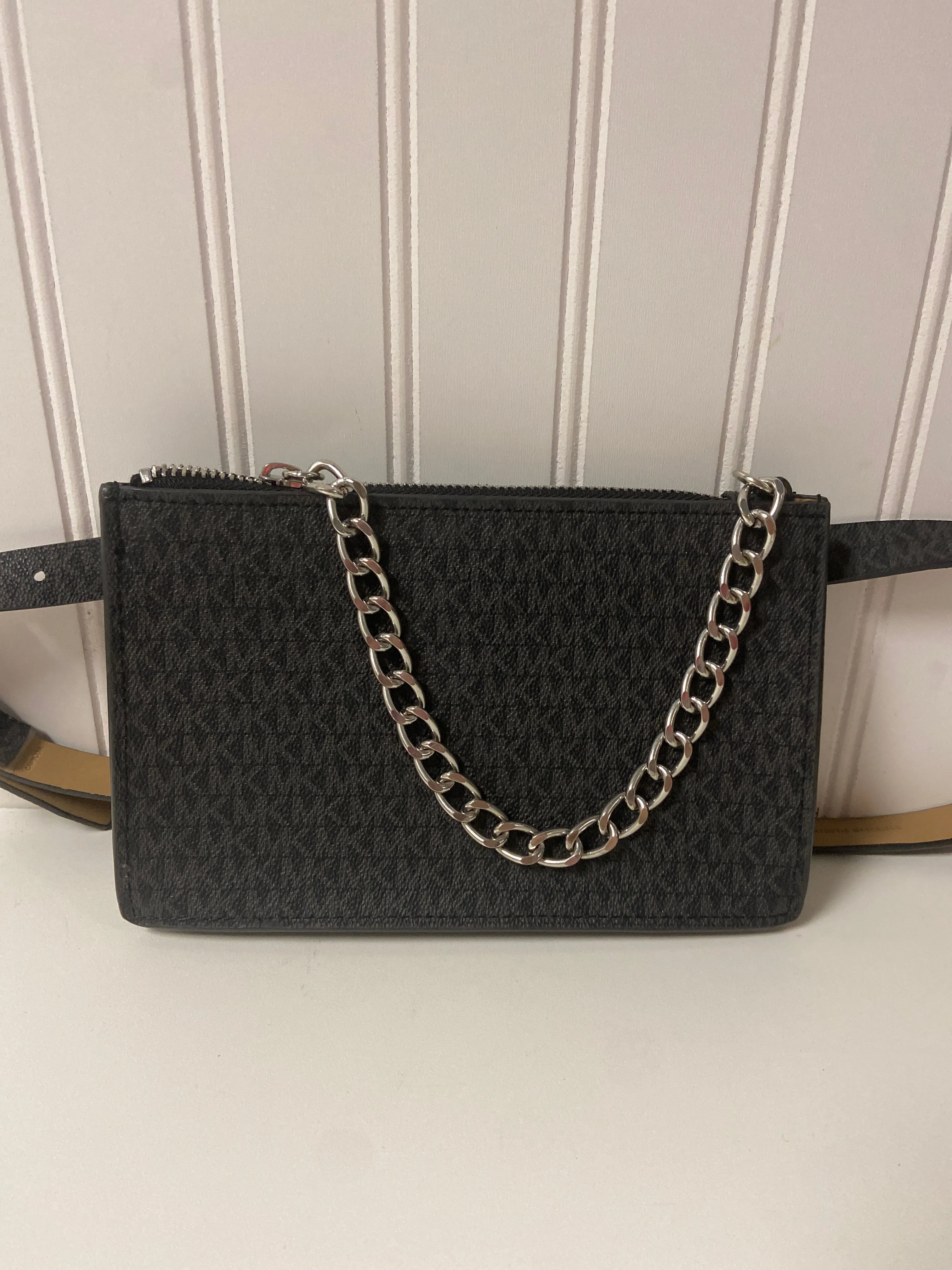 Belt Bag Designer By Michael Kors, Size: Medium
