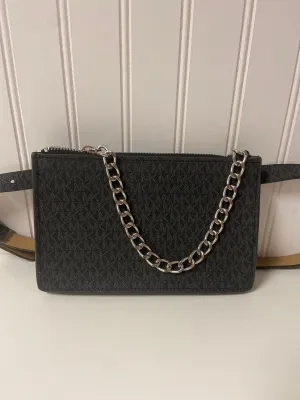 Belt Bag Designer By Michael Kors, Size: Medium