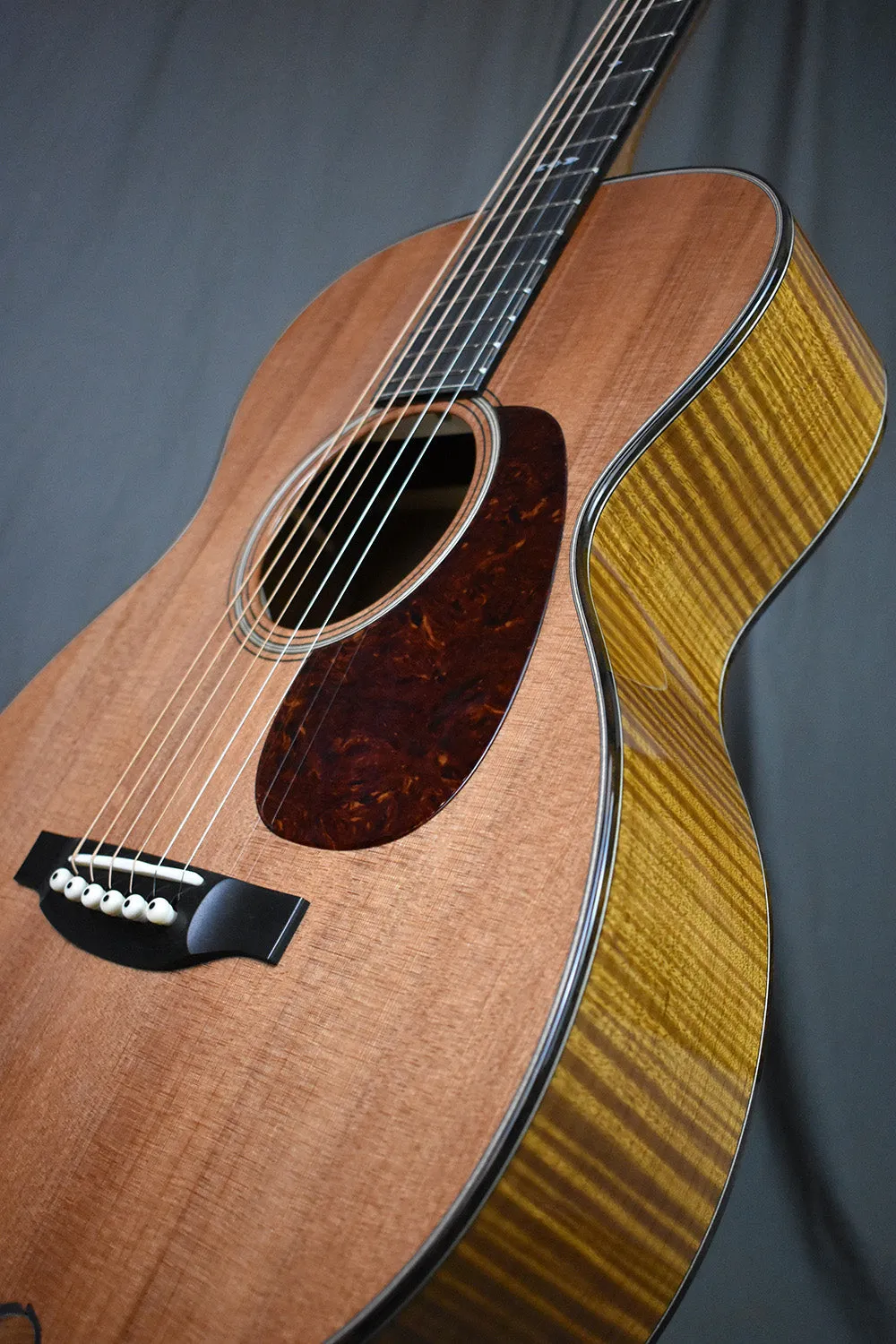 Bourgeois "The Coupe" 00-12 Custom Redwood AT Maple