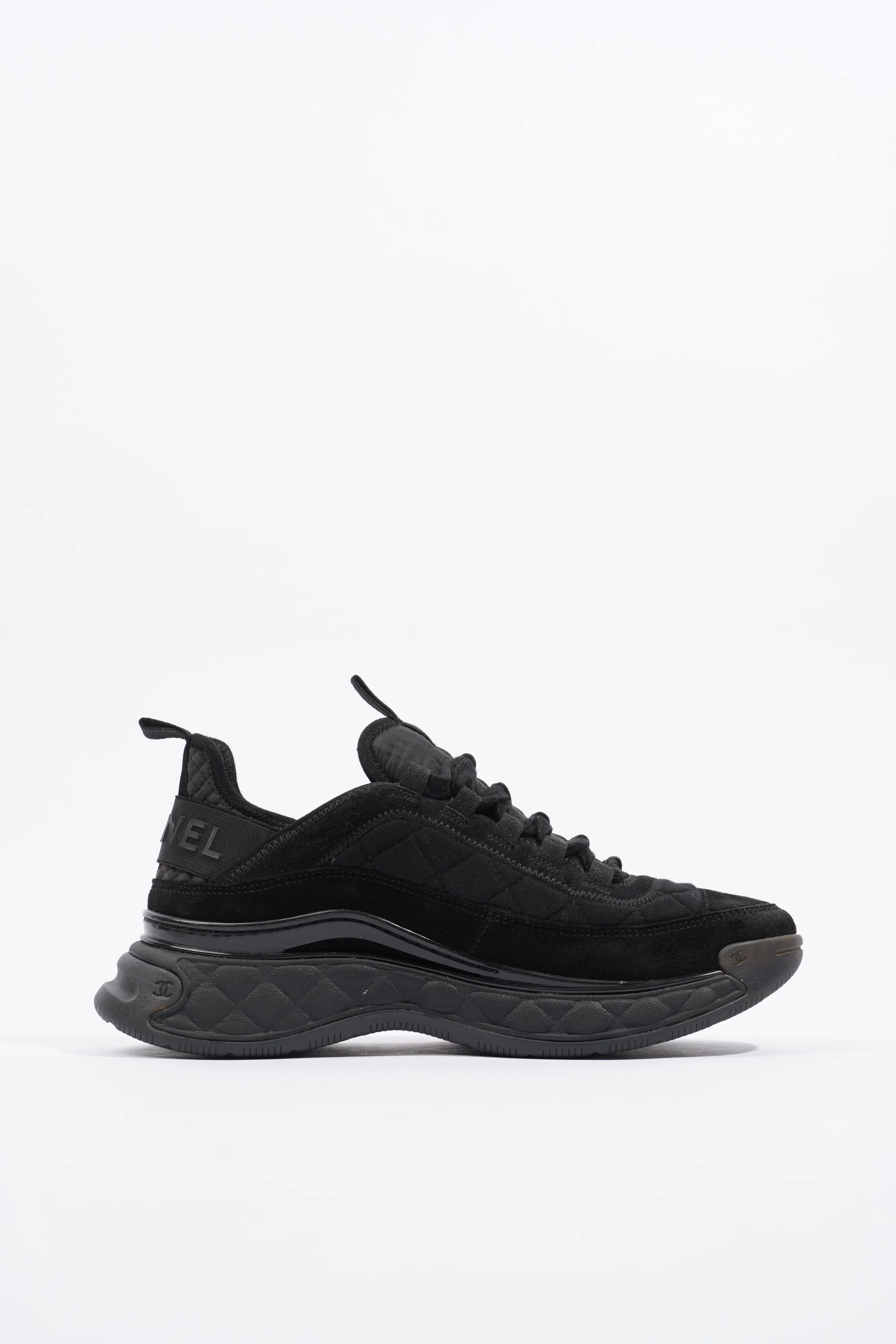 Chanel CC Logo Sneaker Black Canvas EU 39 UK 6