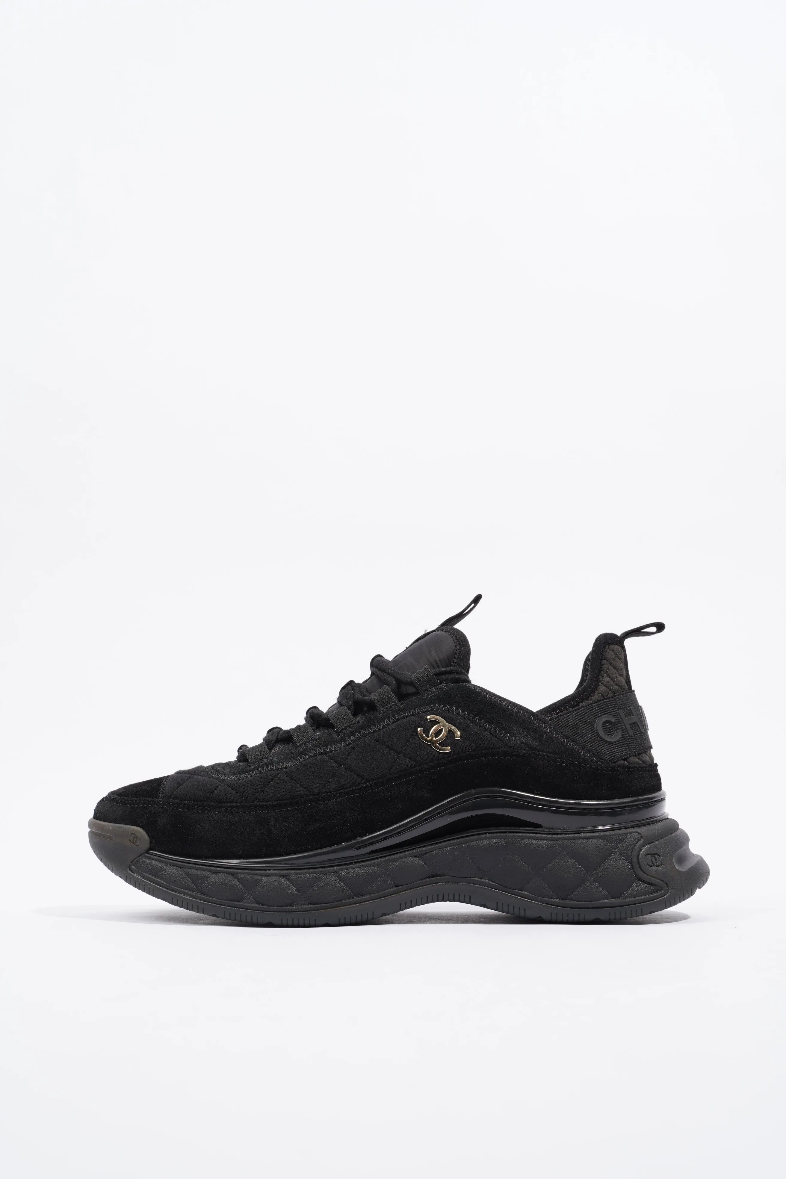 Chanel CC Logo Sneaker Black Canvas EU 39 UK 6