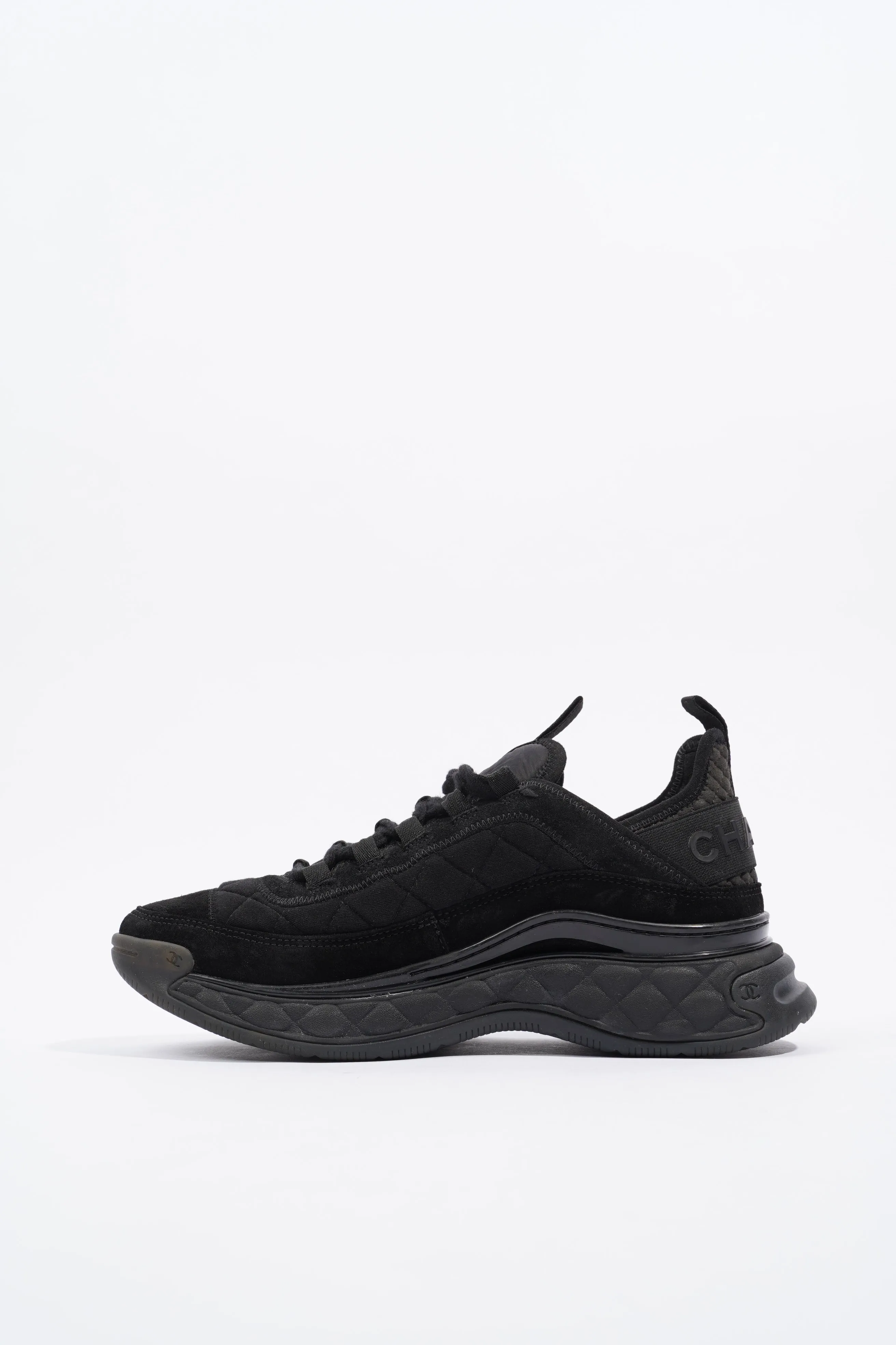 Chanel CC Logo Sneaker Black Canvas EU 39 UK 6