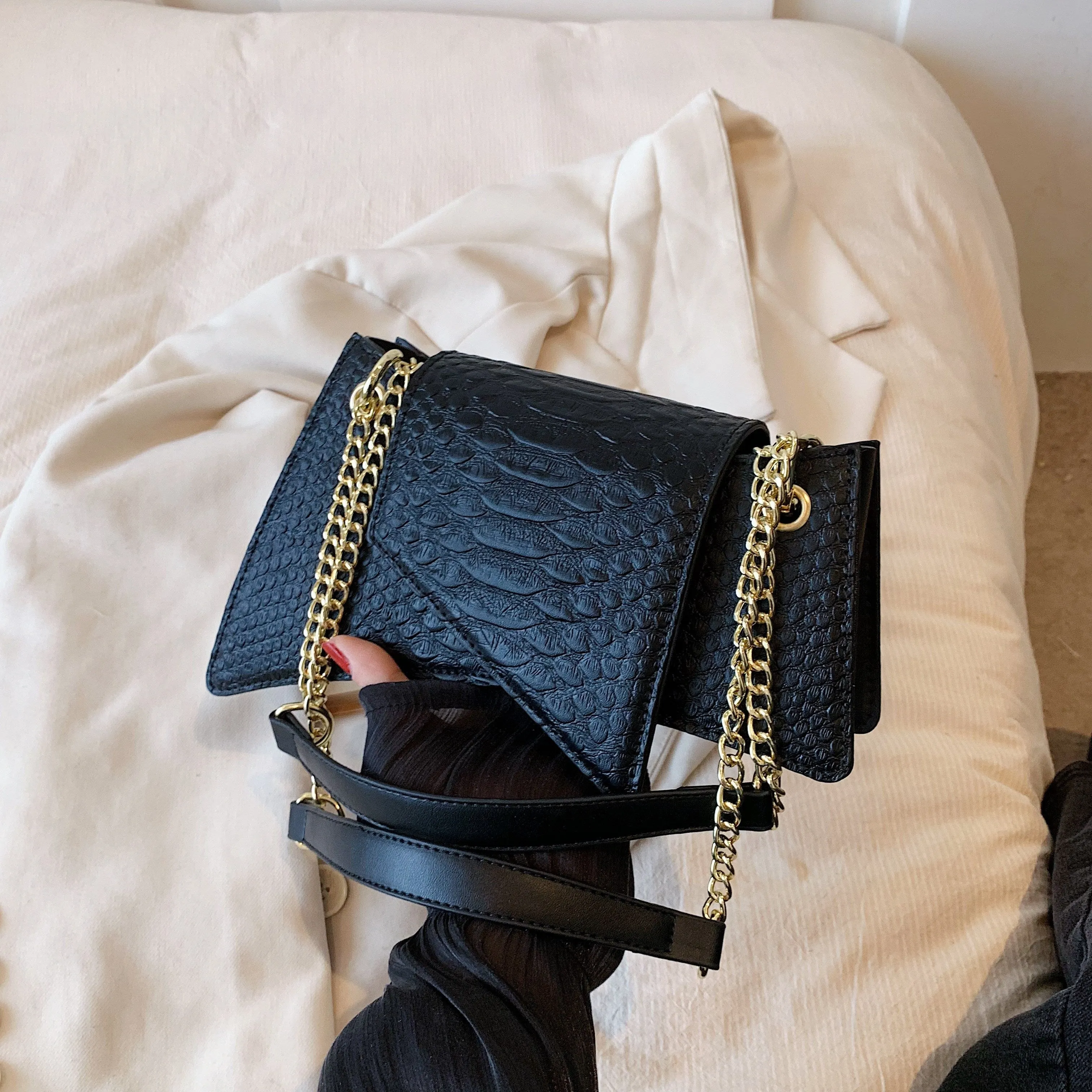 Chic Crocodile Chain Bag Personality, Shaping Womens Shoulder Bag