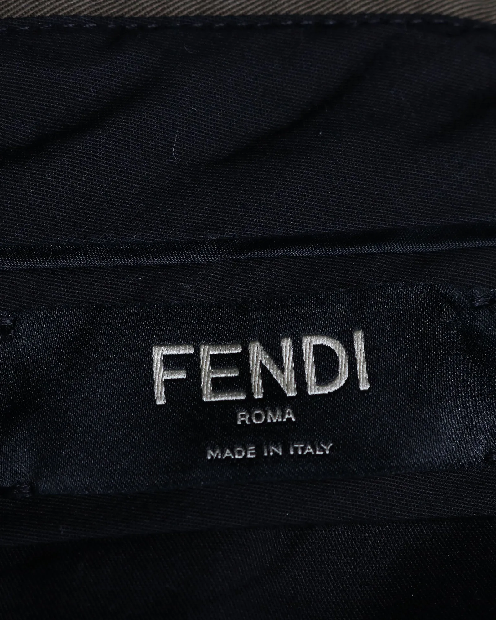 Fendi Short Pants in Army Green Cotton