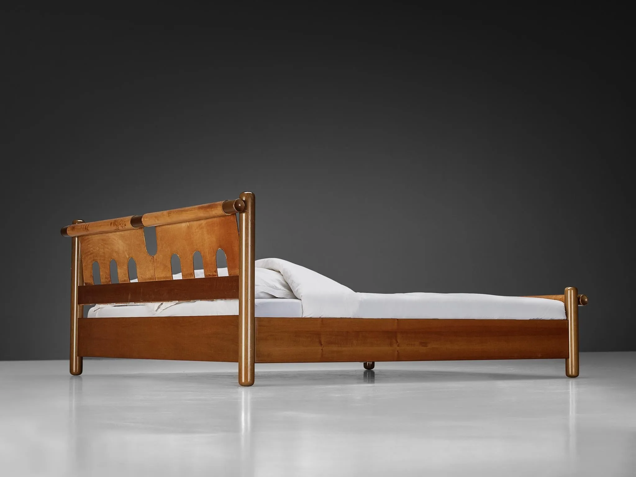 Ilmari Tapiovaara for La Permanente Mobili Cantù Double Bed Walnut Leather