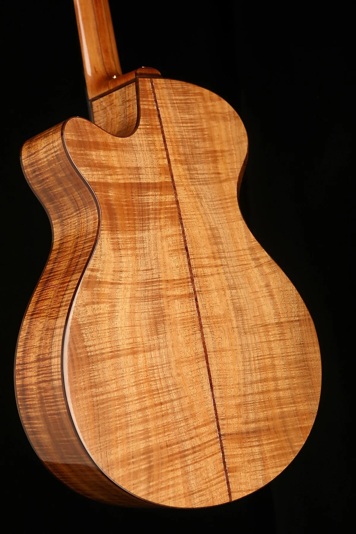 Laurie Williams Tui 'Kauri / Tasmanian Blackwood' Preowned 2013