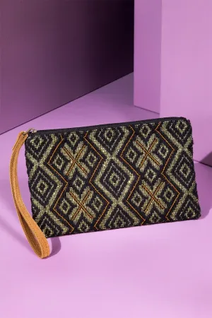 LUSTER ETHNIC PATTERNED WRISTLET