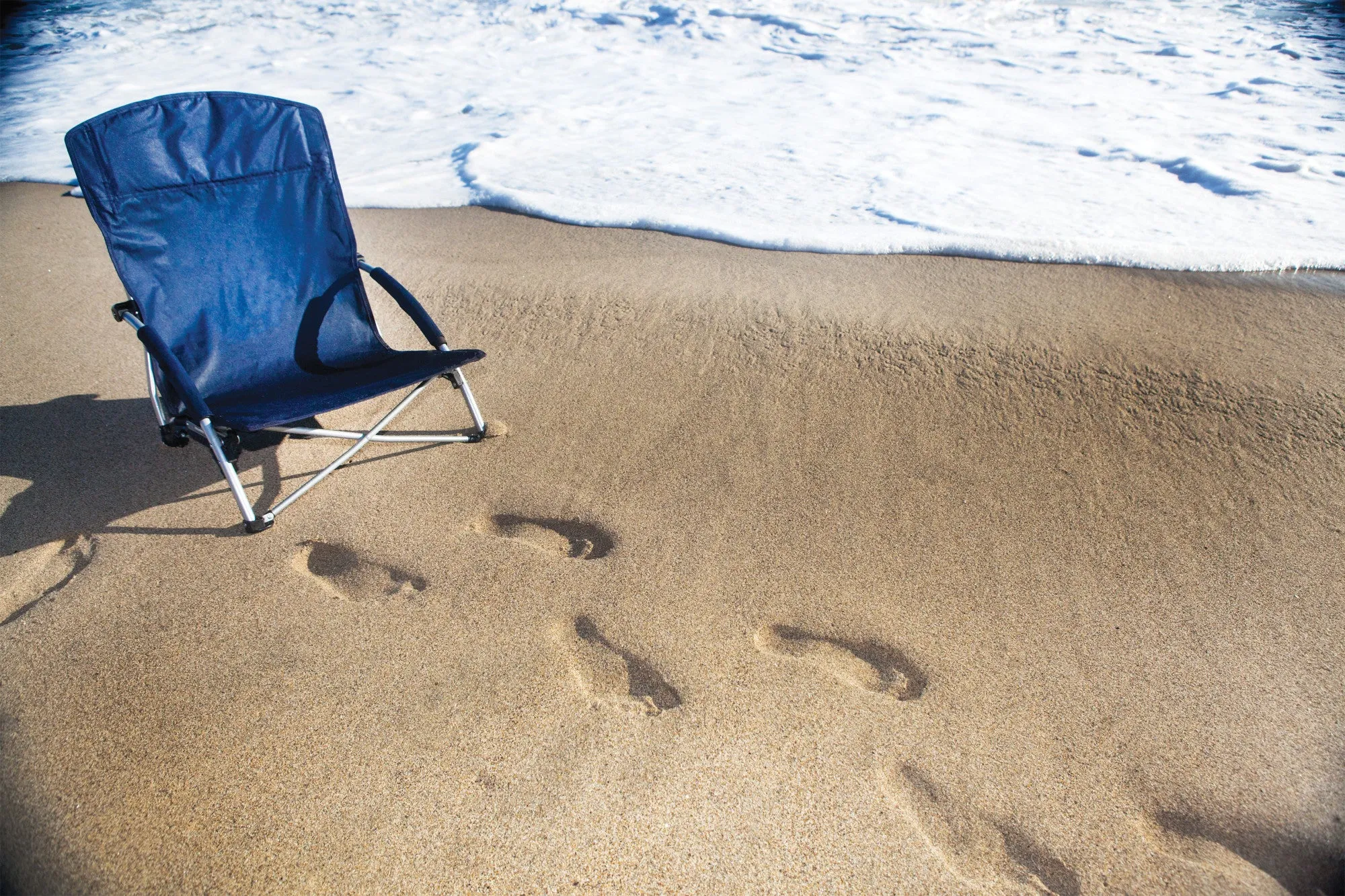 Minnesota Twins - Tranquility Beach Chair with Carry Bag