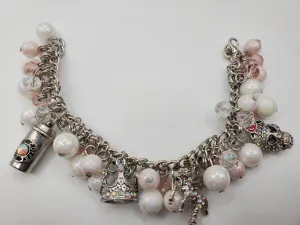 Queens glass pearl bracelet