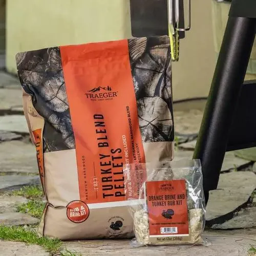 Traeger Limited edition Turkey Blend Pellets Orange Brine & Turkey Rub Kit PEL351