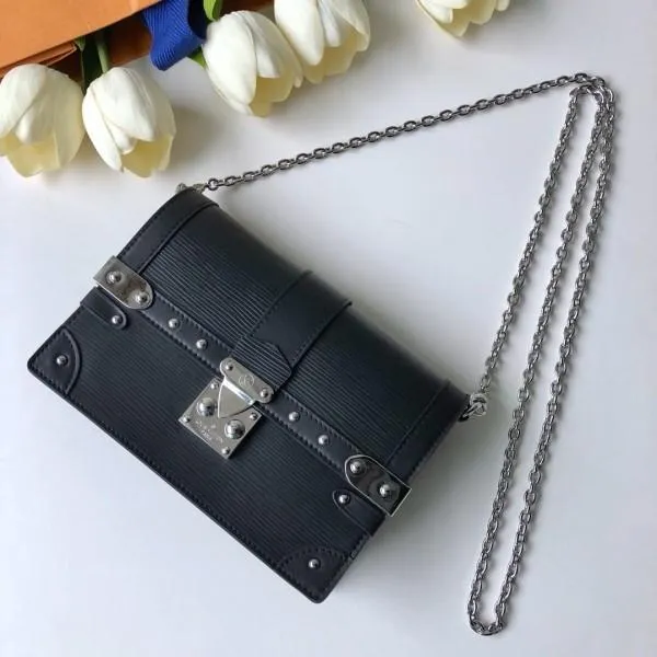 Trunk Chain Wallet Woc In Epi Leather M67507 Black 2019 Collection