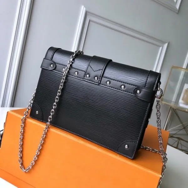 Trunk Chain Wallet Woc In Epi Leather M67507 Black 2019 Collection
