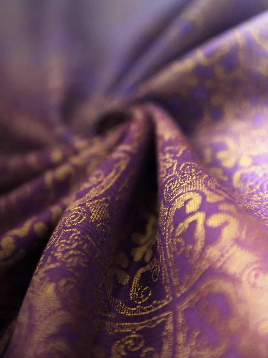 Victoriana Oro Woven Wrap by Oscha