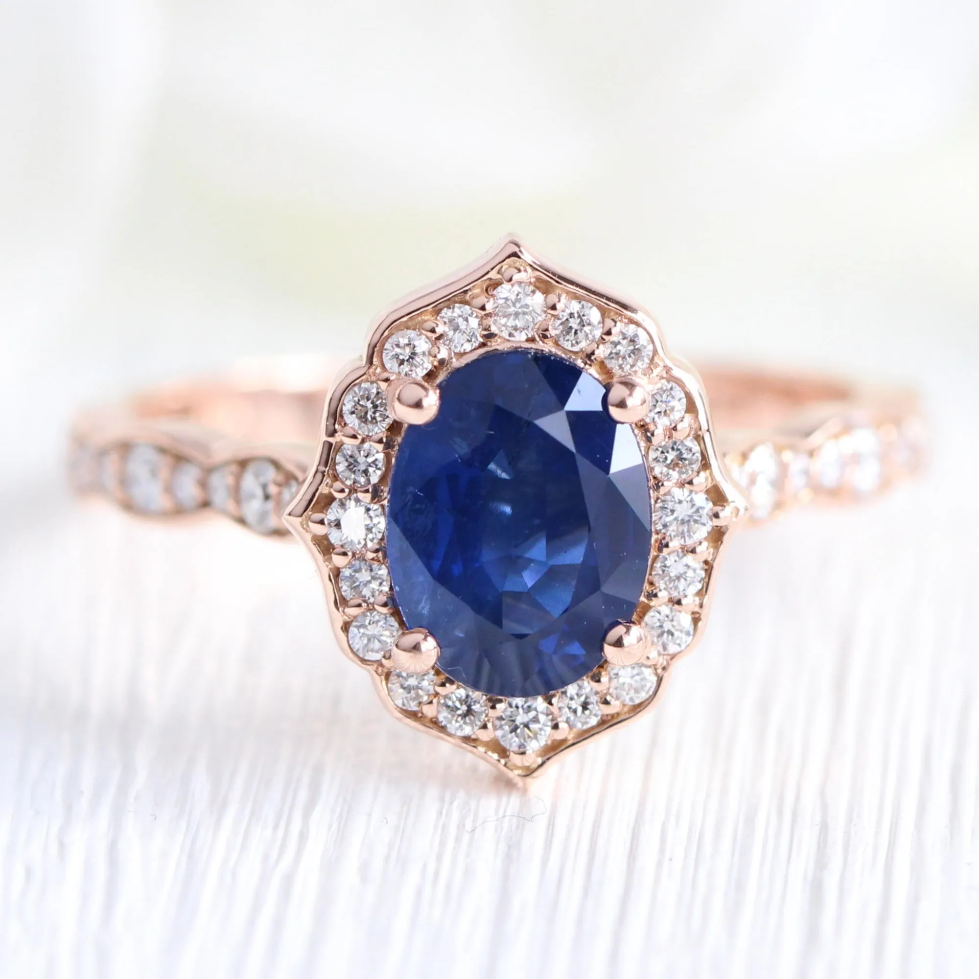 Vintage Floral Oval Ring Bridal Set w/ Natural Sapphire and Diamond in Scalloped Band