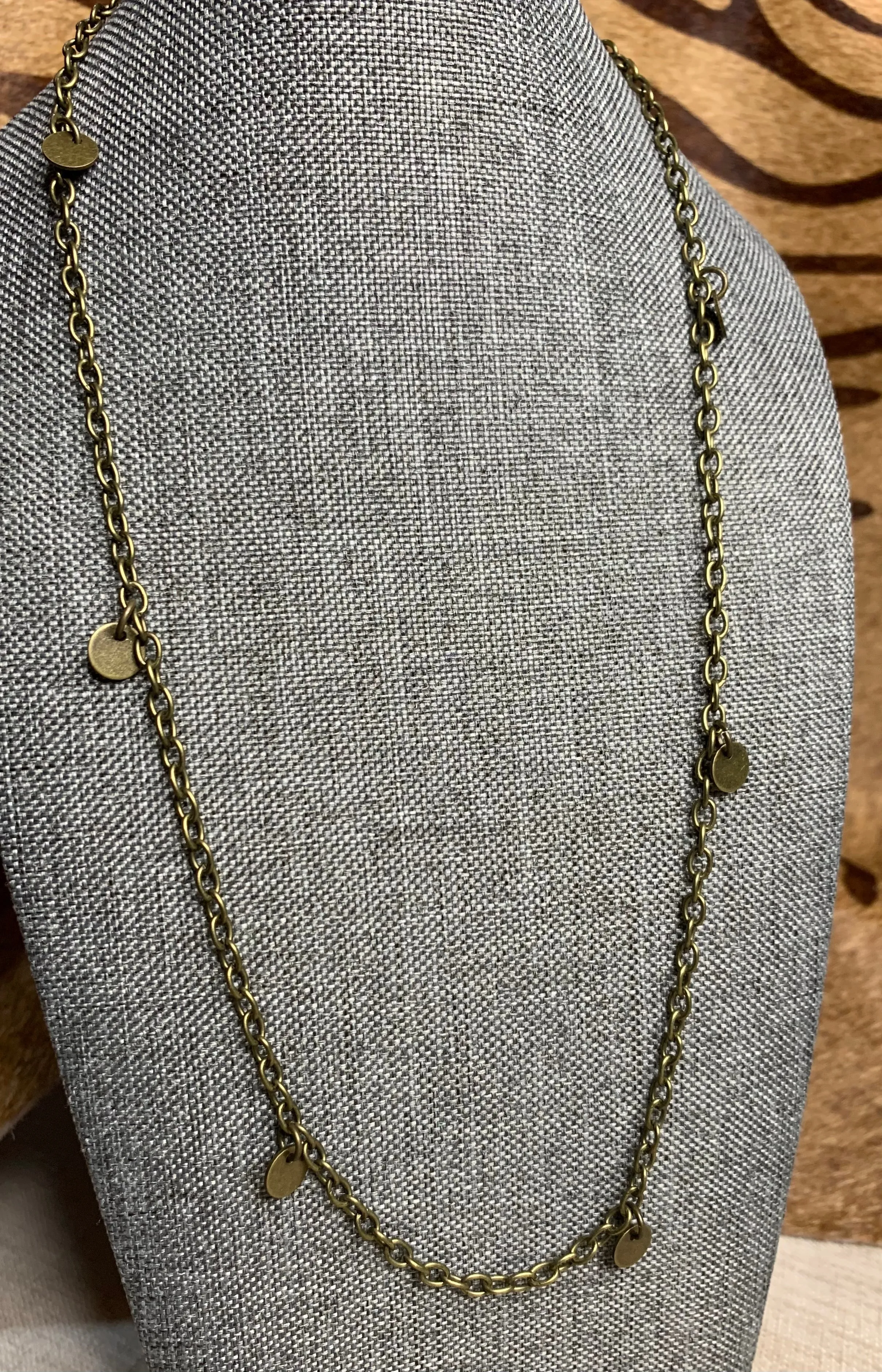 Vintage Style Polka Dot Convertible Face Mask Chain