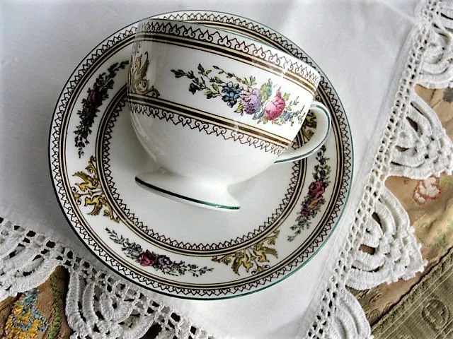 VINTAGE Wedgwood Teacup and Saucer English Bone China Elegant Footed Teacup and Saucer Columbia Pattern Enamel Flowers Cup and Saucer