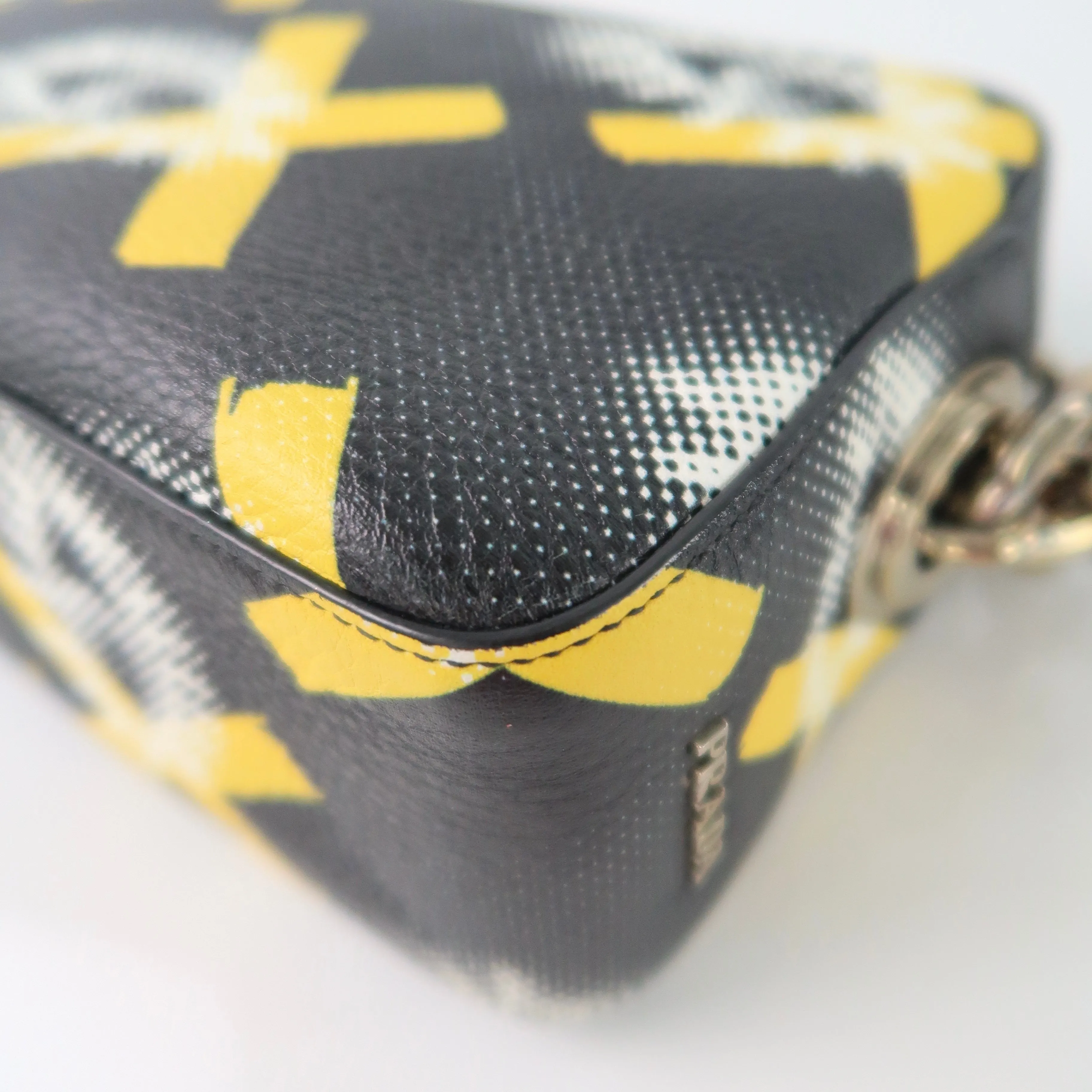 Vitello Daino Eye Inside Shoulder Bag