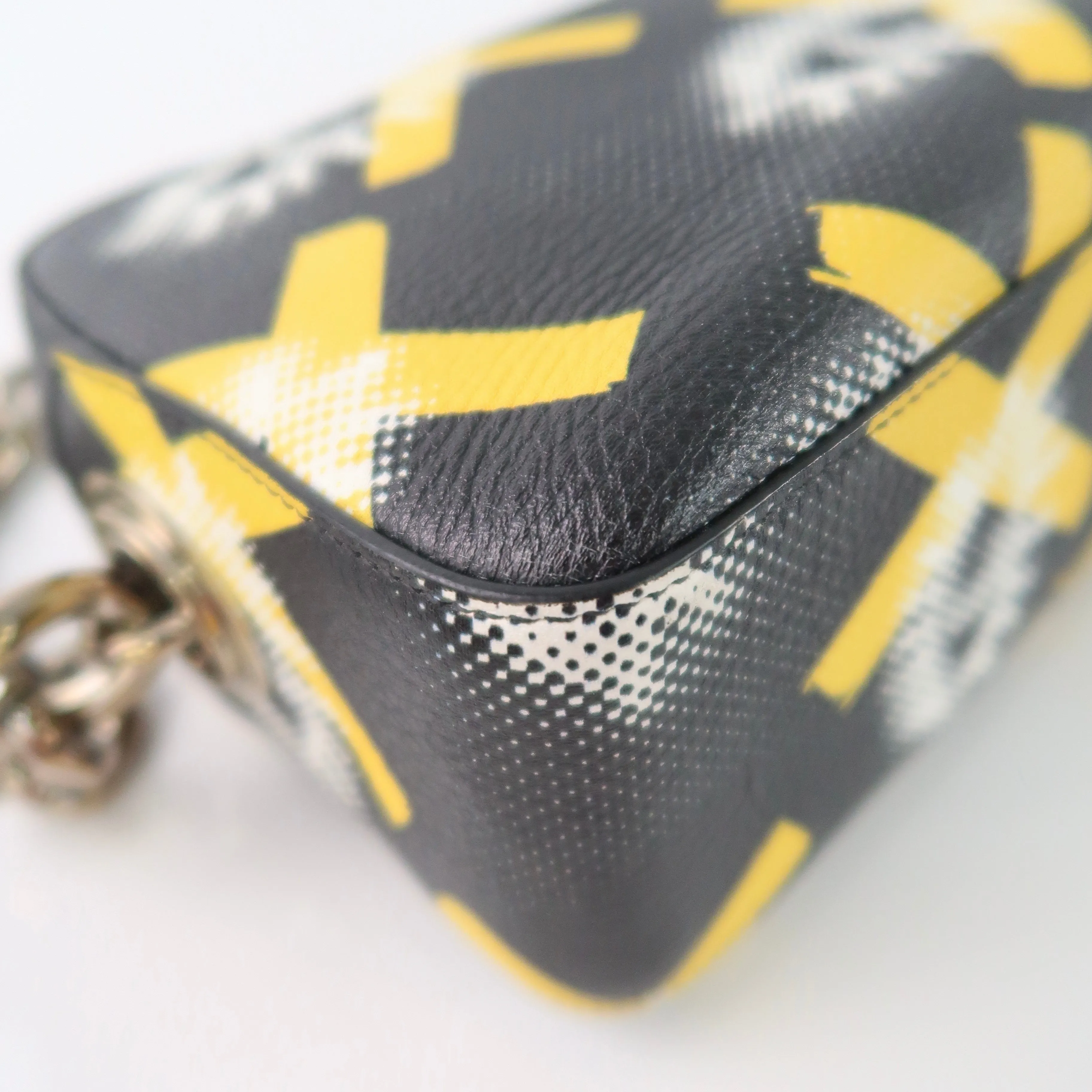 Vitello Daino Eye Inside Shoulder Bag